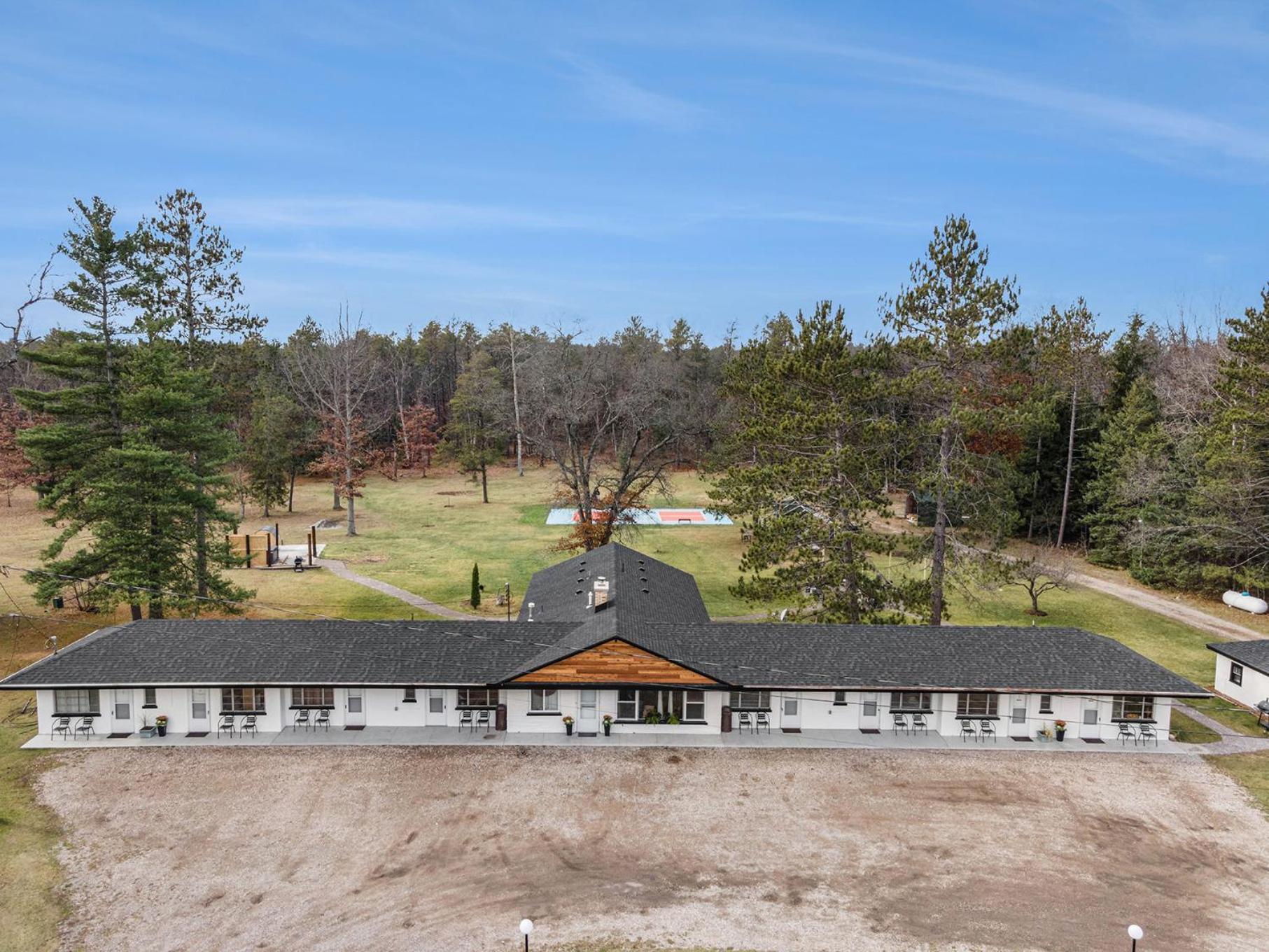 The Windmoor Lodge Grayling Exterior foto