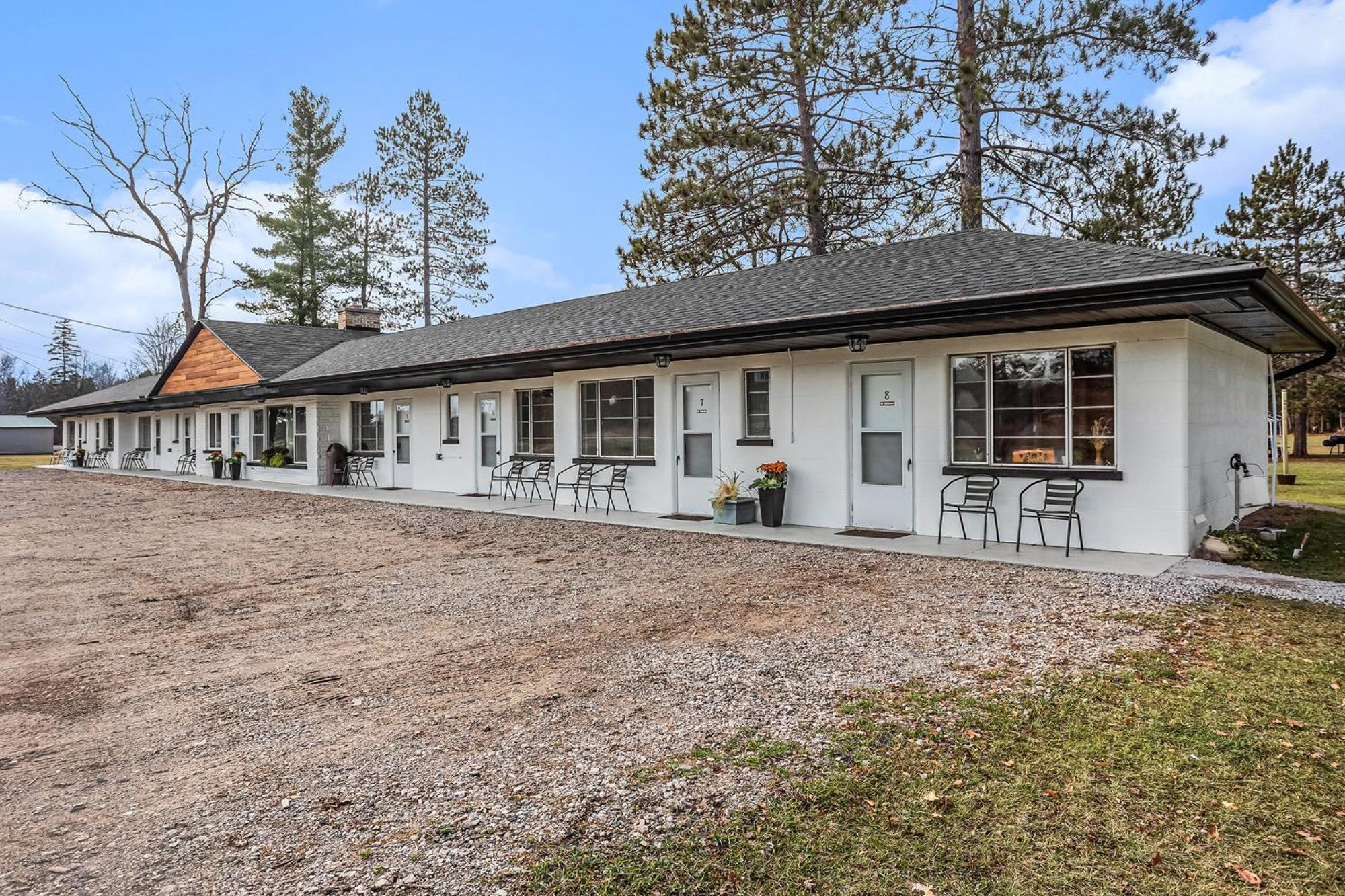 The Windmoor Lodge Grayling Exterior foto